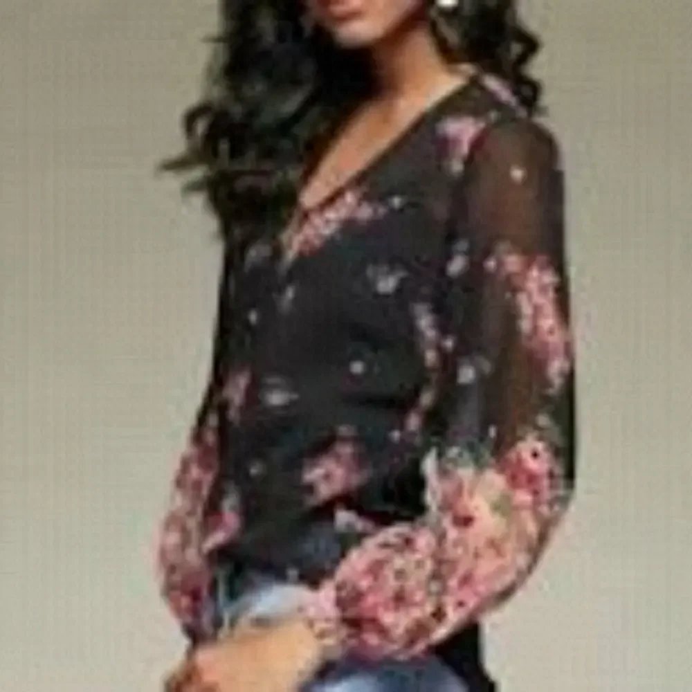 cabi Blooming Blouse Style 3594 Black Floral Size XS - Picture 1 of 12